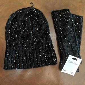 Calvin Klein hat and gloves set NWT